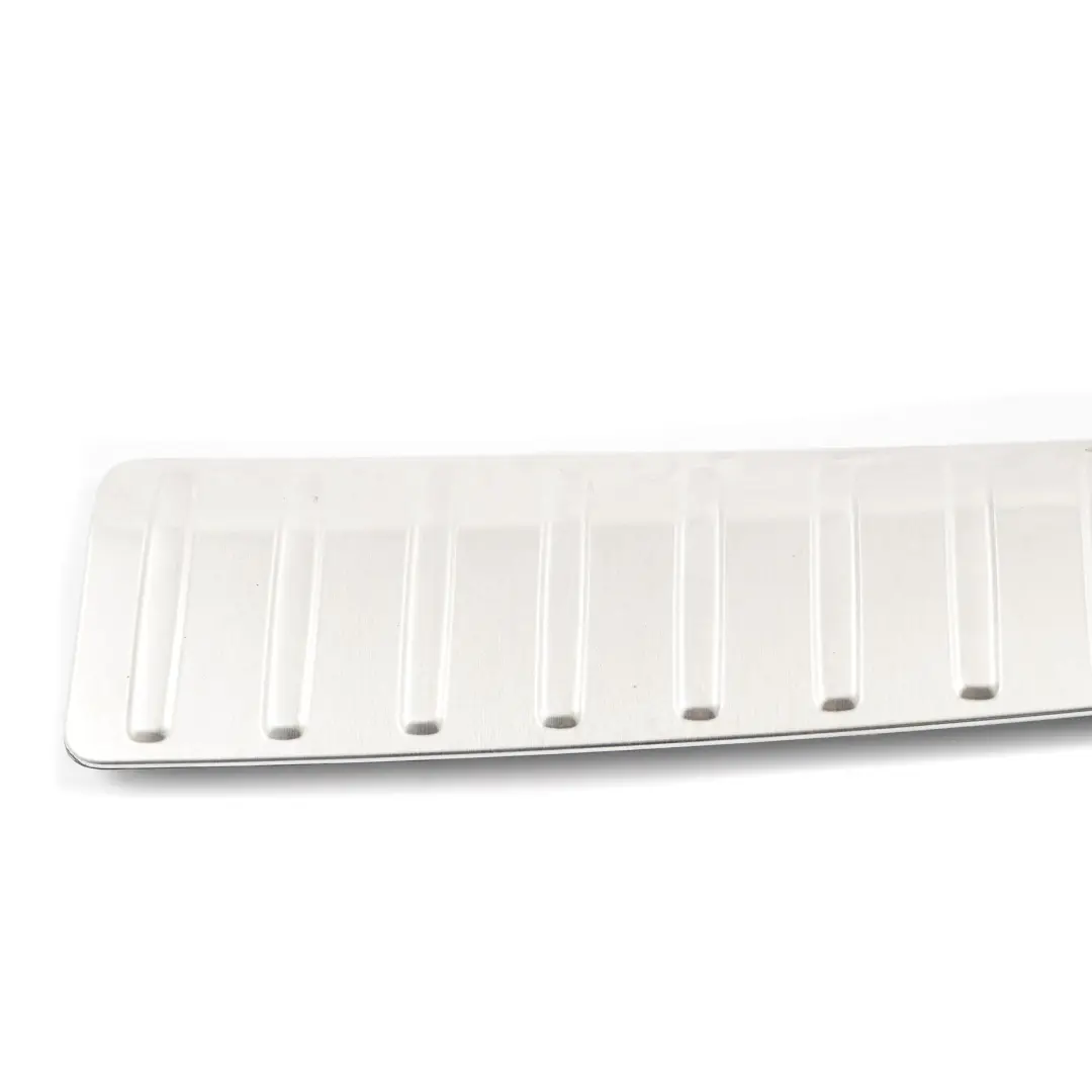 BMW X3 F25 Carga Borde Tronco Sill Acero Insertar Derecha Cubierta - SKU 7250960 - Número de pieza 7250960
