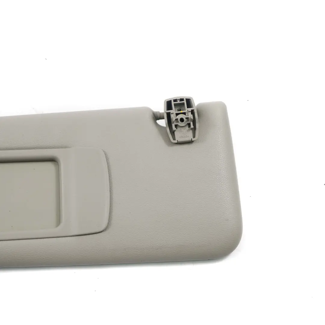 Parasoleil Cuir Avec Miroir Gauche Gris pour BMW 3 Serie E92 LCI à propos du numéro de pièce 7252059 BMW 3 Serie E92 LCI Parasoleil Cuir Avec Miroir Gauche Gris - SKU 7252059 - Numéro de pièce 7252059