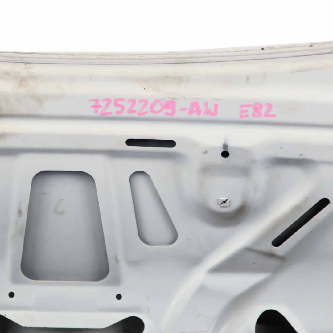Trunk Lid BMW E82 Coupé Bootlid Boot Alpinweiss Alpine White - 300 to Tailgate with Part number 7252209 Tailgate Trunk Lid BMW E82 Coupé Bootlid Boot Alpinweiss Alpine White - 300 - SKU 7252209-AW1 - Part number 7252209