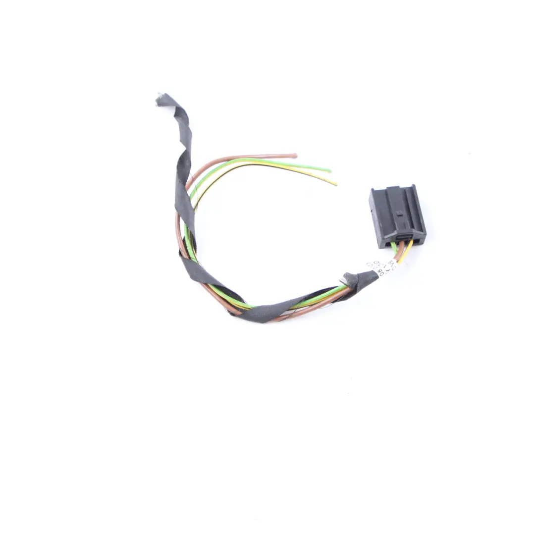 Socket BMW E92 LCI Coupe Rear Lamp Trunk Lid Left N/S Wiring 6984738 to Plug with Part number 7252779 Plug Socket BMW E92 LCI Coupe Rear Lamp Trunk Lid Left N/S Wiring 6984738 - SKU 7252779-2 - Part number 7252779