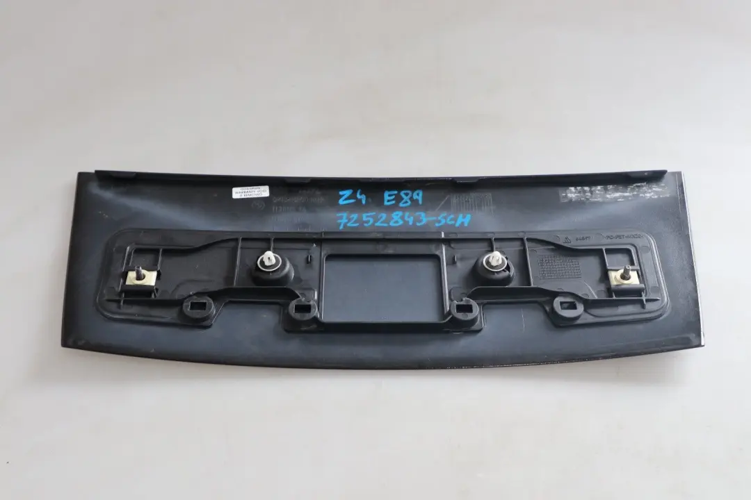 Stop Lamp Third Brake Light Schwarz 2 to BMW Z4 Series E89 Cabrio Roadster Cover with Part number 7252843 BMW Z4 Series E89 Cabrio Roadster Cover Stop Lamp Third Brake Light Schwarz 2 - SKU 7252843-SCH - Part number 7252843