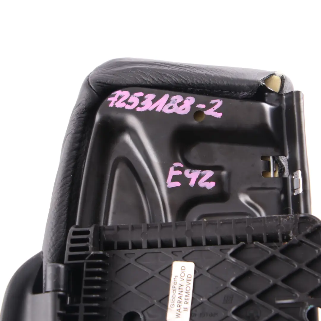 Panneau d'habillage de siège sport gauche droit support cuisse en cuir pour BMW E92 à propos du numéro de pièce 7253188 BMW E92 Panneau d'habillage de siège sport gauche droit support cuisse en cuir - SKU 7253188-2 - Numéro de pièce 7253188