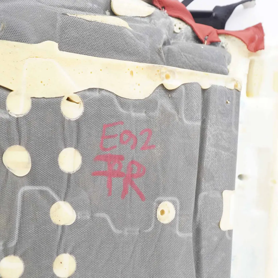 Funda Asiento Delantero Izquierdo Derecho Revestimiento Cuero Rojo para BMW E92 con número de pieza 6986679 BMW E92 Funda Asiento Delantero Izquierdo Derecho Revestimiento Cuero Rojo - SKU 7253233-1 - Número de pieza 6986679