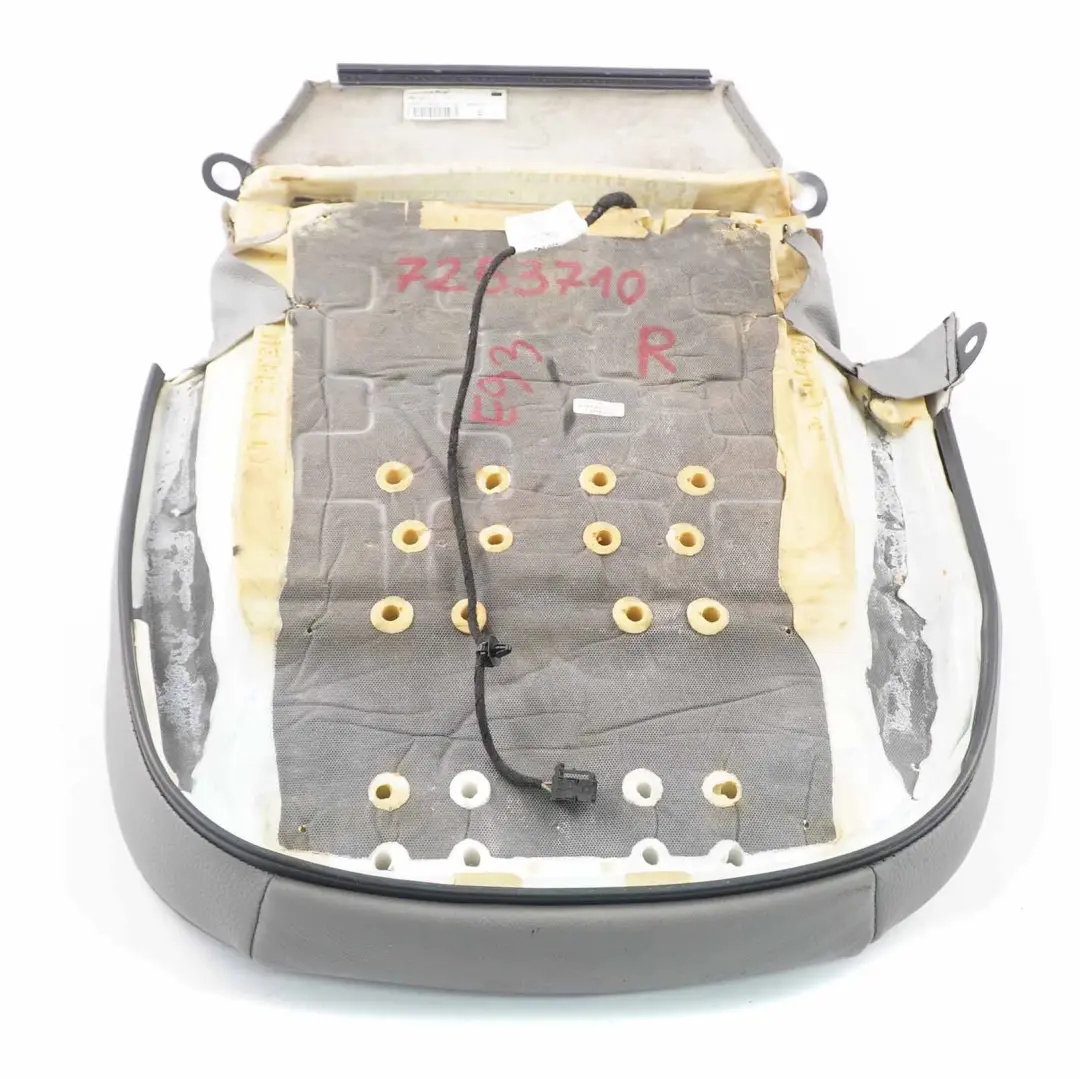 Sitzheizung Vorne Rechts Sitz Bezug Leder Dakota Grau für BMW E93 mit Teilenummer 7253710 BMW E93 Sitzheizung Vorne Rechts Sitz Bezug Leder Dakota Grau - SKU 7253710 - Teilenummer 7253710