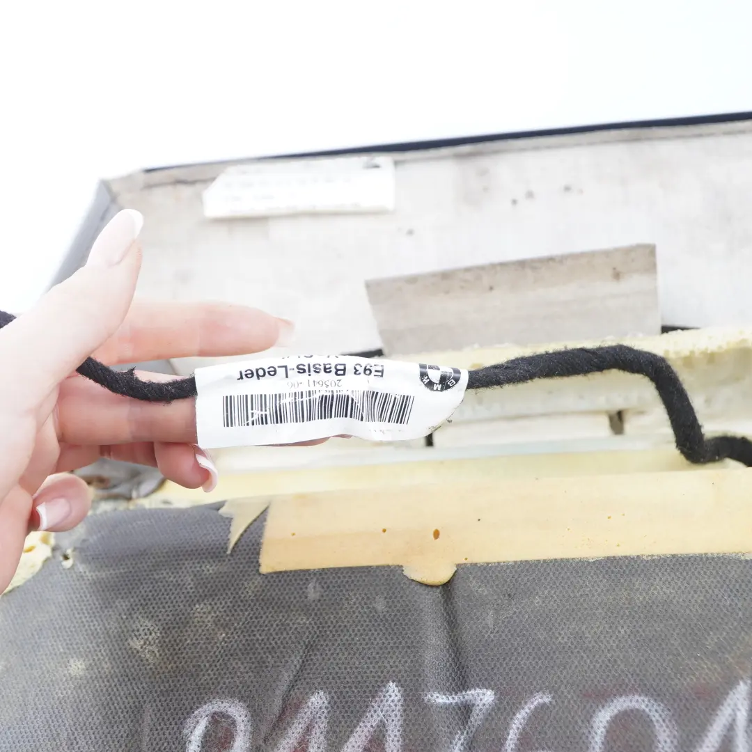 Sitzheizung Vorne Links Sitz Bezug Leder Dakota Grau für BMW E93 mit Teilenummer 9117601 BMW E93 Sitzheizung Vorne Links Sitz Bezug Leder Dakota Grau - SKU 9117601 - Teilenummer 9117601