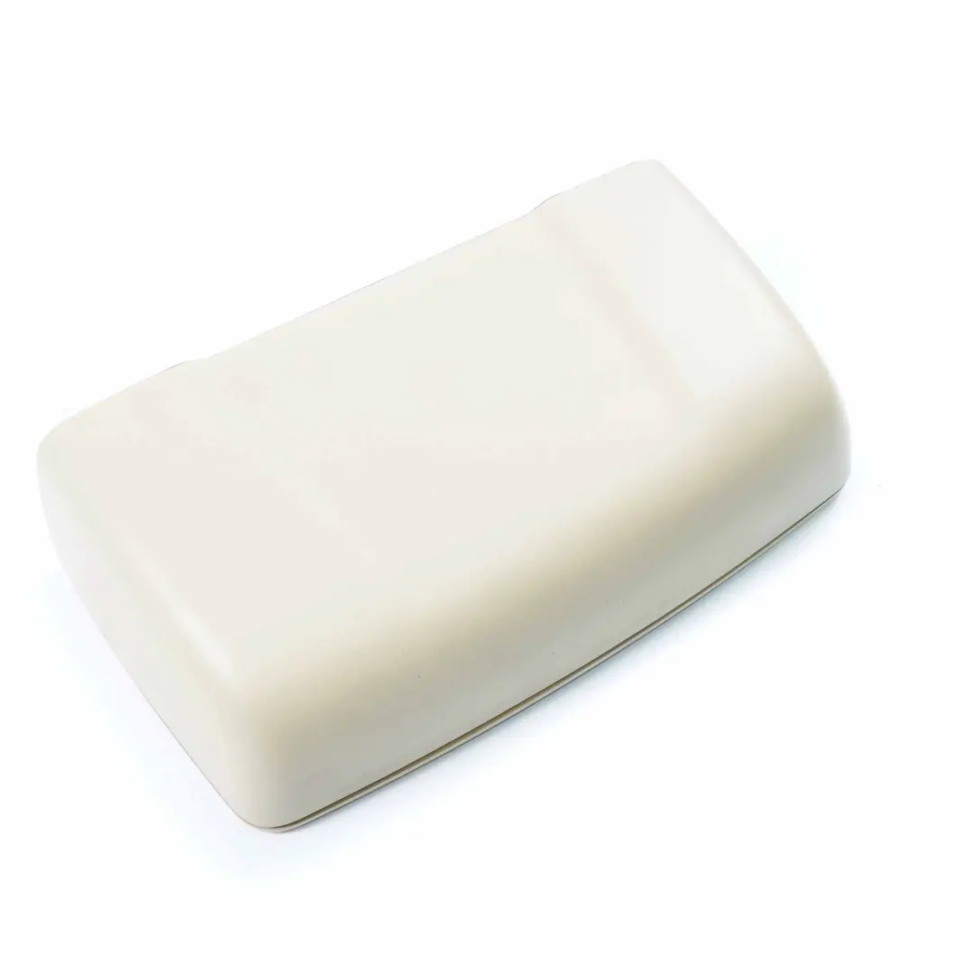 Coperchio Posteriore Destro Crema Beige 7175112 per BMW E93 Cabrio con numero di parte 7253772 BMW E93 Cabrio Coperchio Posteriore Destro Crema Beige 7175112 - SKU 7253772 - Numero di parte 7253772