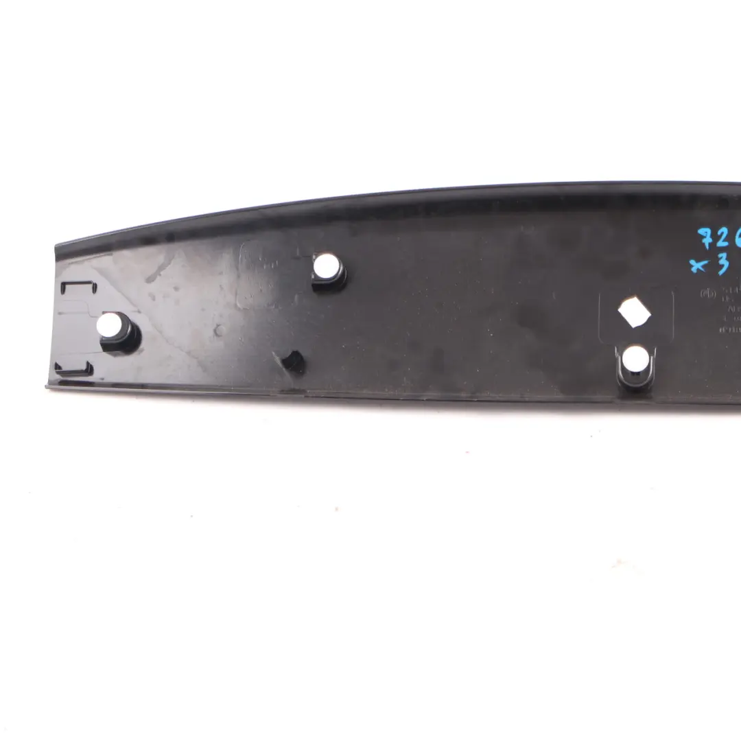 BMW X3 F25 Couvercle d panneau intérieur supérieur de hayon arrière Noir 7211299 - SKU 7253883 - Numéro de pièce 7253883