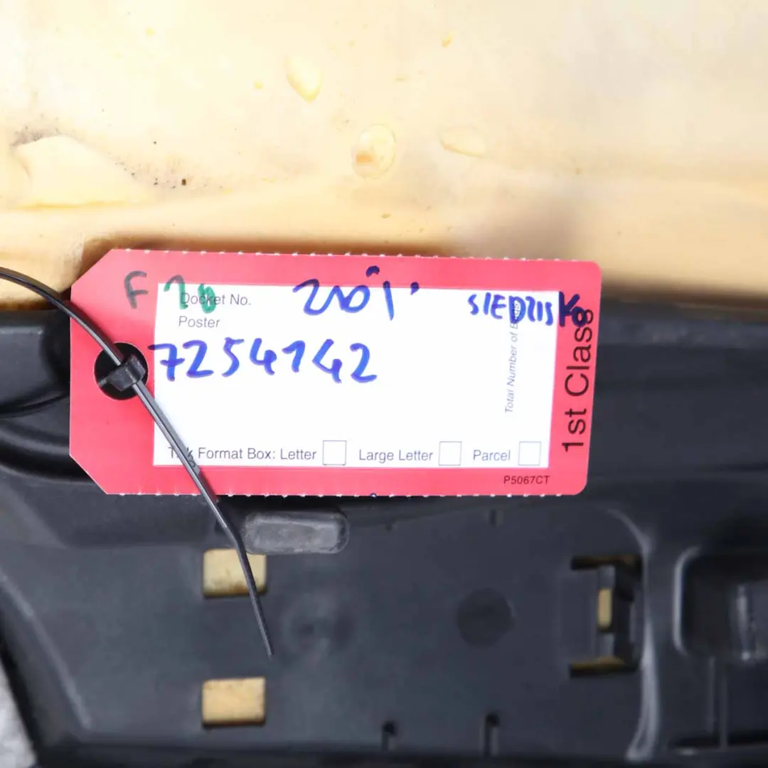 Bench Rear BMW F10 F11 Base Couch Cover Leather Dakota Veneto Beige to Seat with Part number 7254142 Seat Bench Rear BMW F10 F11 Base Couch Cover Leather Dakota Veneto Beige - SKU 7254142 - Part number 7254142