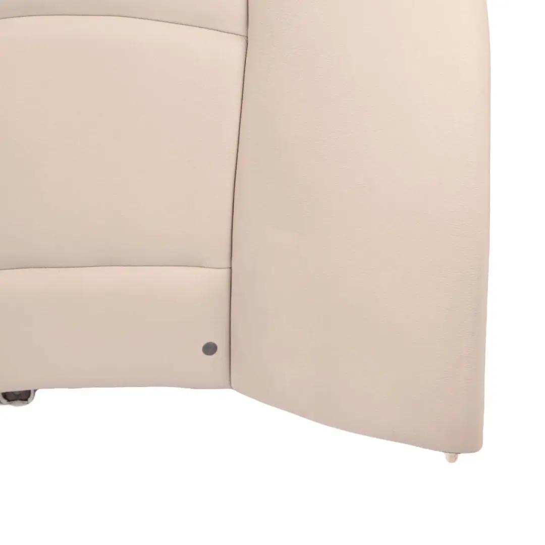 Sedile Posteriore Panca Schienale Copertura Pelle Dakota Oyster per BMW F10 con numero di parte 7254150 BMW F10 Sedile Posteriore Panca Schienale Copertura Pelle Dakota Oyster - SKU 7254150 - Numero di parte 7254150