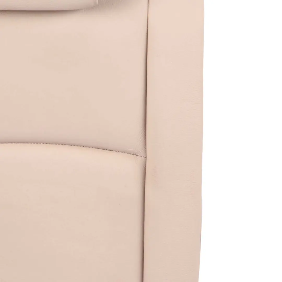 Schienale Sedile Posteriore Destro Bench Back Cover Pelle Oyster per BMW F10 con numero di parte 7254176 BMW F10 Schienale Sedile Posteriore Destro Bench Back Cover Pelle Oyster - SKU 7254176 - Numero di parte 7254176