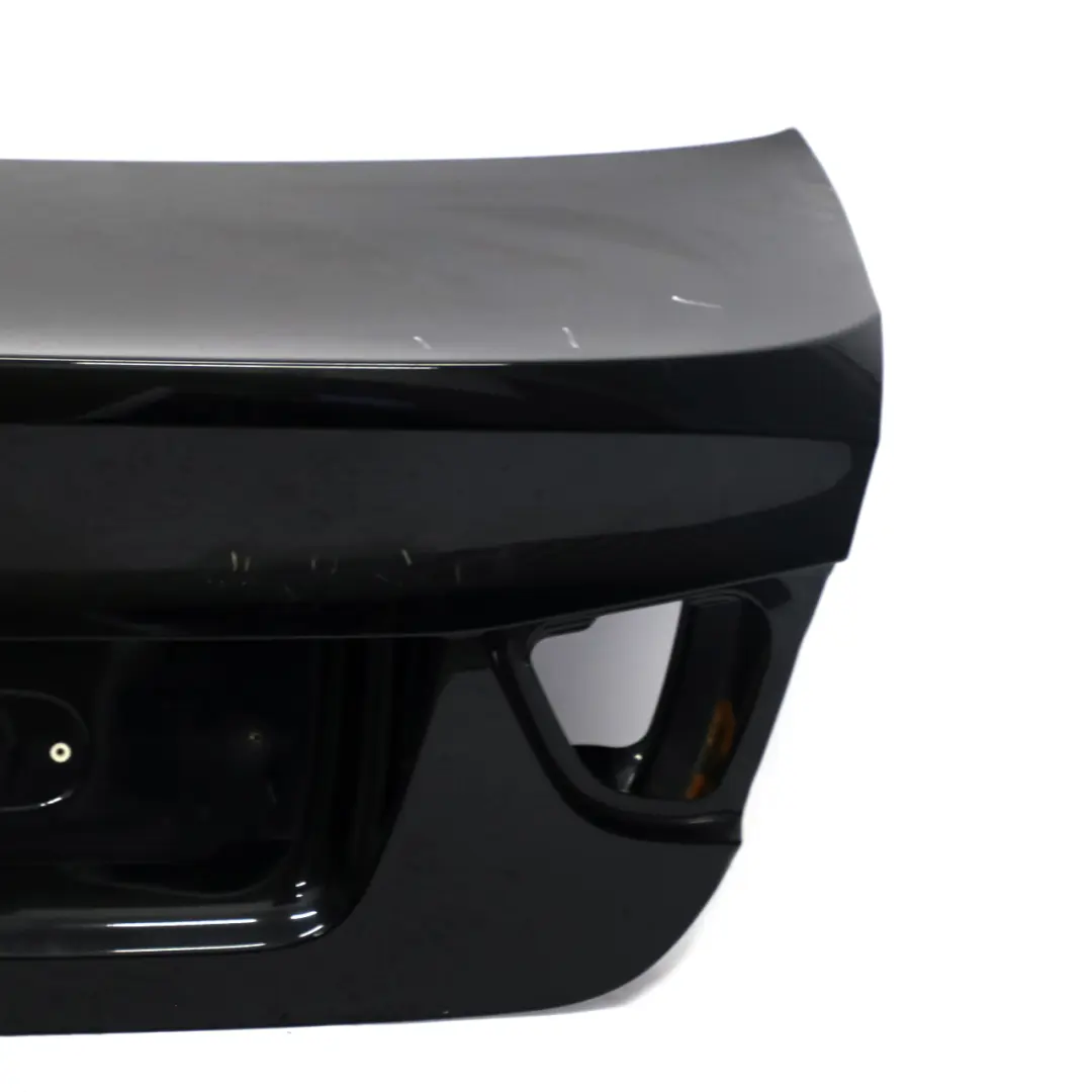 Klapa Tylna Bagażnika Black Sapphire do BMW E90 LCI o numerze 7254425 BMW E90 LCI Klapa Tylna Bagażnika Black Sapphire - SKU 7254425-BS3 - Numer Części 7254425