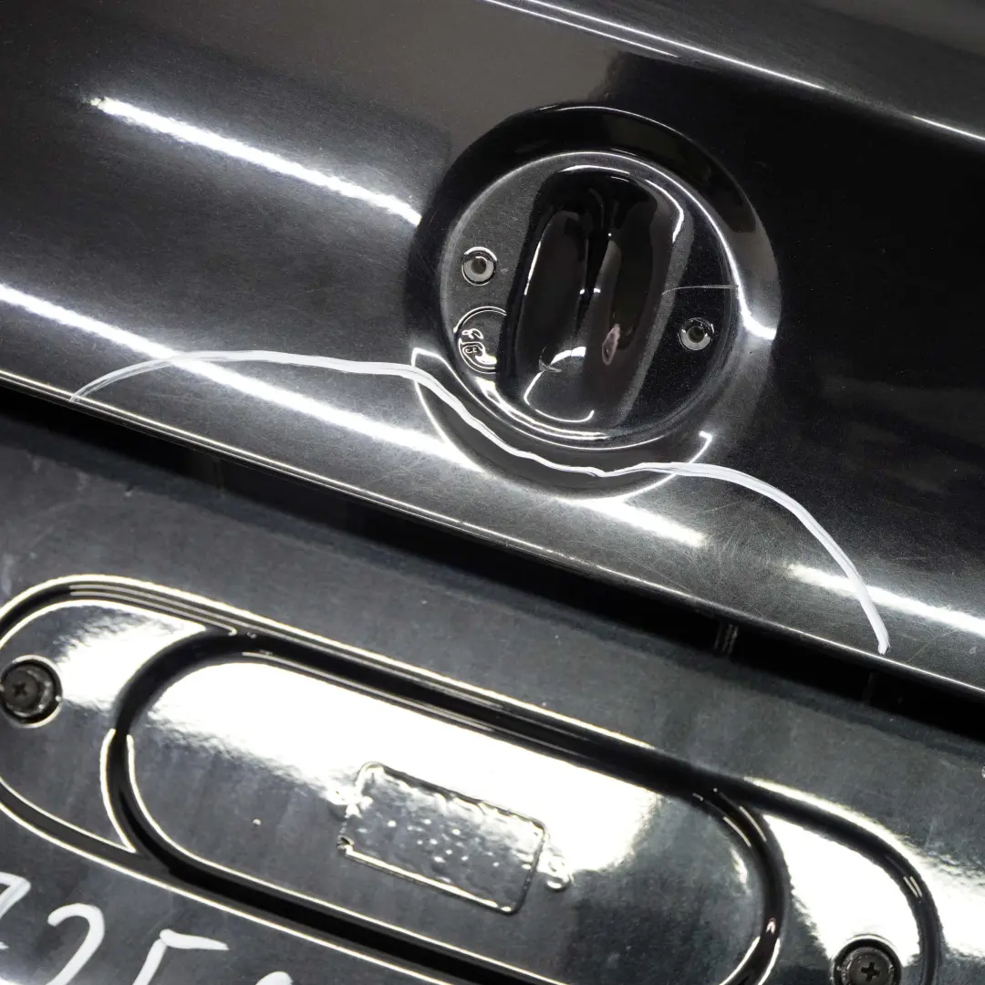 Klapa tylna bagażnika black sapphire do BMW E90 LCI o numerze 7254425 BMW E90 LCI Klapa tylna bagażnika black sapphire - SKU 7254425-BS5 - Numer Części 7254425