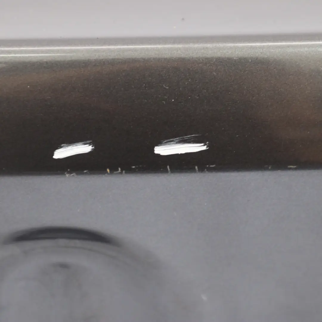 Klapa Bagażnika Spacegrau Grey - A52 do BMW E90 LCI o numerze 7254425 BMW E90 LCI Klapa Bagażnika Spacegrau Grey - A52 - SKU 7254425-SCG3 - Numer Części 7254425