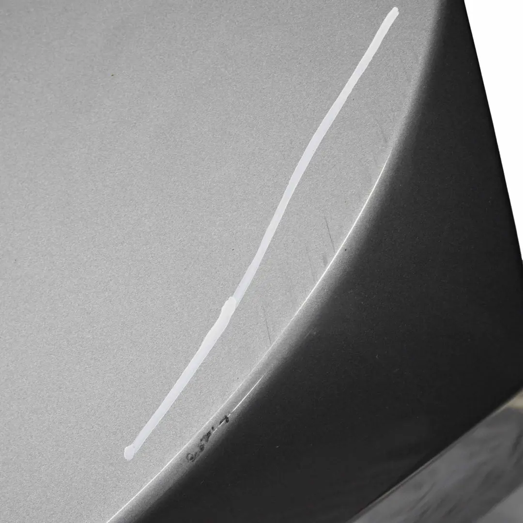 Klapa Bagażnika Tył Spacegrau - A52 do BMW E90 LCI o numerze 7254425 BMW E90 LCI Klapa Bagażnika Tył Spacegrau - A52 - SKU 7254425-SCG - Numer Części 7254425