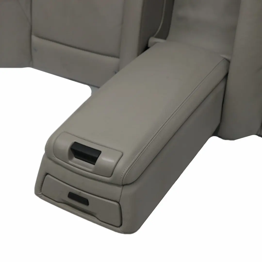 Dossier Siège Arrière Revêtement Banquette Repose-dos Cuir Gris Everest pour BMW F01 à propos du numéro de pièce 7254603 BMW F01 Dossier Siège Arrière Revêtement Banquette Repose-dos Cuir Gris Everest - SKU 7254603-1 - Numéro de pièce 7254603