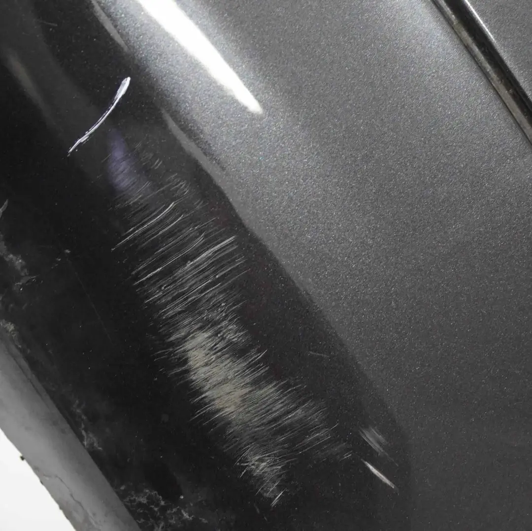 Zderzak Tylny PDC Sophistograu - A90 do BMW F10 o numerze 7254917 BMW F10 Zderzak Tylny PDC Sophistograu - A90 - SKU 7254917-SOP - Numer Części 7254917