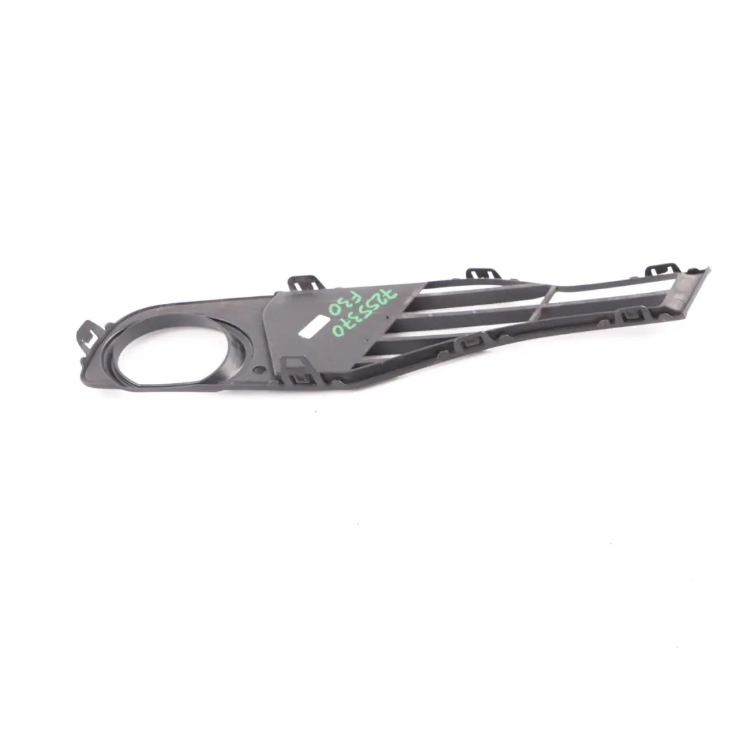 BMW F30 F31 Kratka Światła Przeciwmgielnego Prawa Zderzaka Przód - SKU 7255370 - Numer Części 7255370