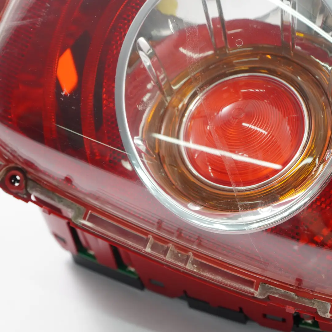 Piloto trasero Mini R56 R57 LCI Tail Light Right Side Trim Panel para con número de pieza 7255910 Piloto trasero Mini R56 R57 LCI Tail Light Right Side Trim Panel - SKU 7255910-2 - Número de pieza 7255910