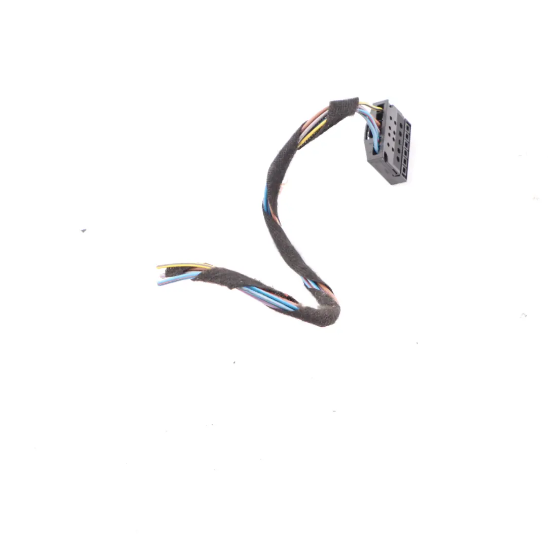 Lamp Mini R56 R57 LCI Tail Light Right Side O/S Plug Socket Wiring 6984754 to Rear with Part number 7255910 Rear Lamp Mini R56 R57 LCI Tail Light Right Side O/S Plug Socket Wiring 6984754 - SKU 7255910-4 - Part number 7255910