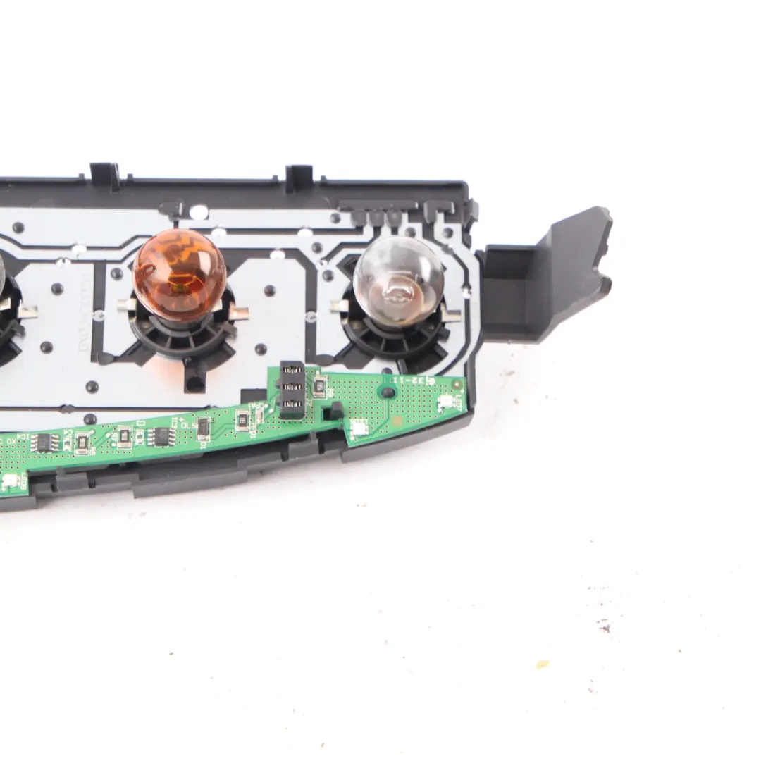 Portalámparas Trasero Derecho Casquillo Panel Lateral para Mini R56 R57 LCI con número de pieza 7255912 Mini R56 R57 LCI Portalámparas Trasero Derecho Casquillo Panel Lateral - SKU 7255912-3 - Número de pieza 7255912
