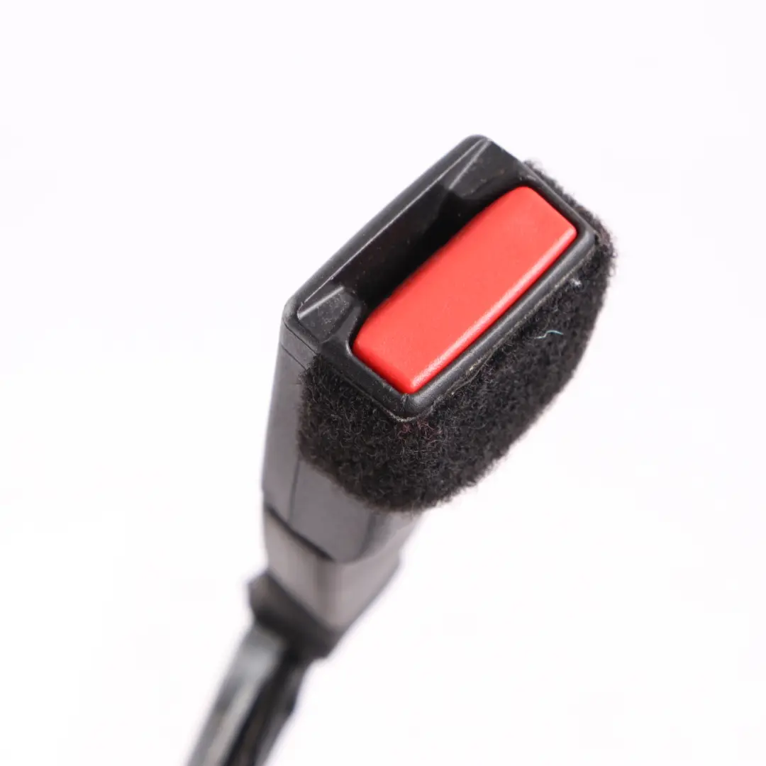 Tendicinghia BMW X3 F25 X4 F26 Fibbia inferiore sedile anteriore destro per con numero di parte 7256646 Tendicinghia BMW X3 F25 X4 F26 Fibbia inferiore sedile anteriore destro - SKU 7256646 - Numero di parte 7256646