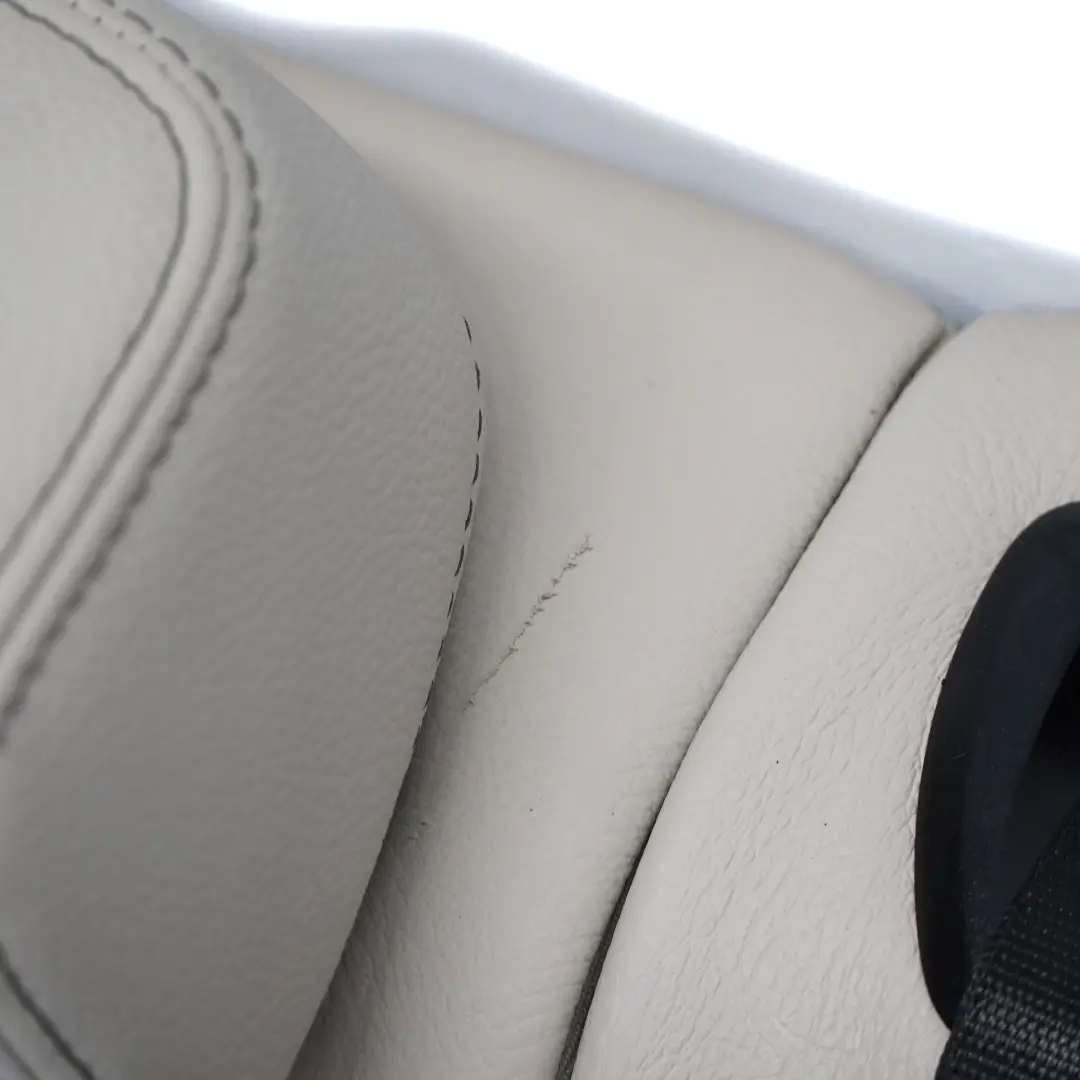 Dossier de siège arrière Accoudoir gauche Cuir Nevada Oyster pour BMW X3 F25 à propos du numéro de pièce 7256763 BMW X3 F25 Dossier de siège arrière Accoudoir gauche Cuir Nevada Oyster - SKU 7256763-1 - Numéro de pièce 7256763