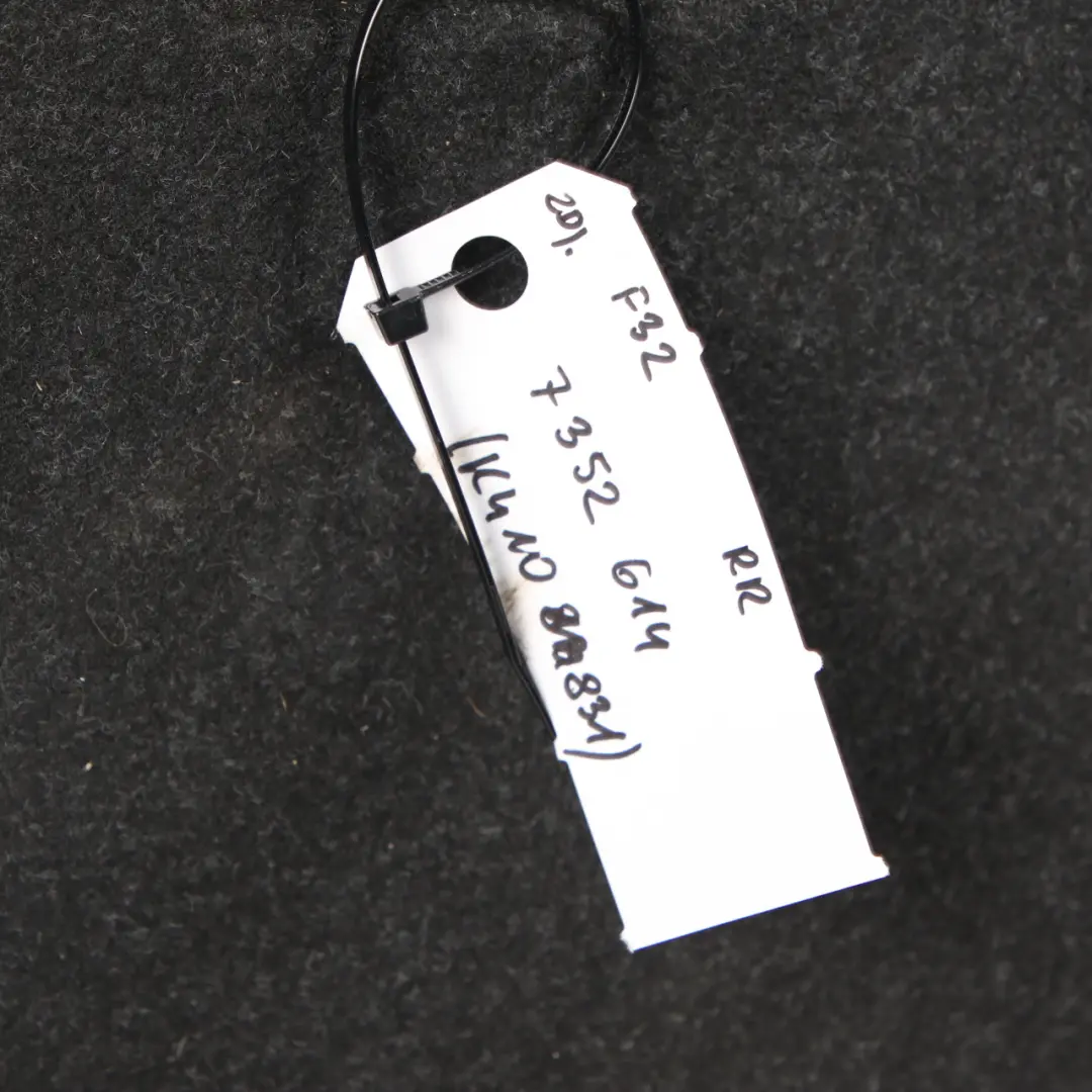 Dossier De La Banquette Arrière Droite Cuir Noir Dakota pour BMW F32 à propos du numéro de pièce 7352614 BMW F32 Dossier De La Banquette Arrière Droite Cuir Noir Dakota - SKU 7352614 - Numéro de pièce 7352614