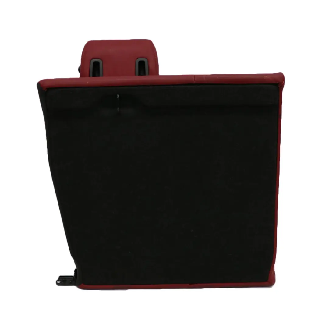 Schienale Sedile Posteriore Sinistro Rivestimento Pelle Boston Rosso per BMW E82 con numero di parte 7257033 BMW E82 Schienale Sedile Posteriore Sinistro Rivestimento Pelle Boston Rosso - SKU 7257033-1 - Numero di parte 7257033