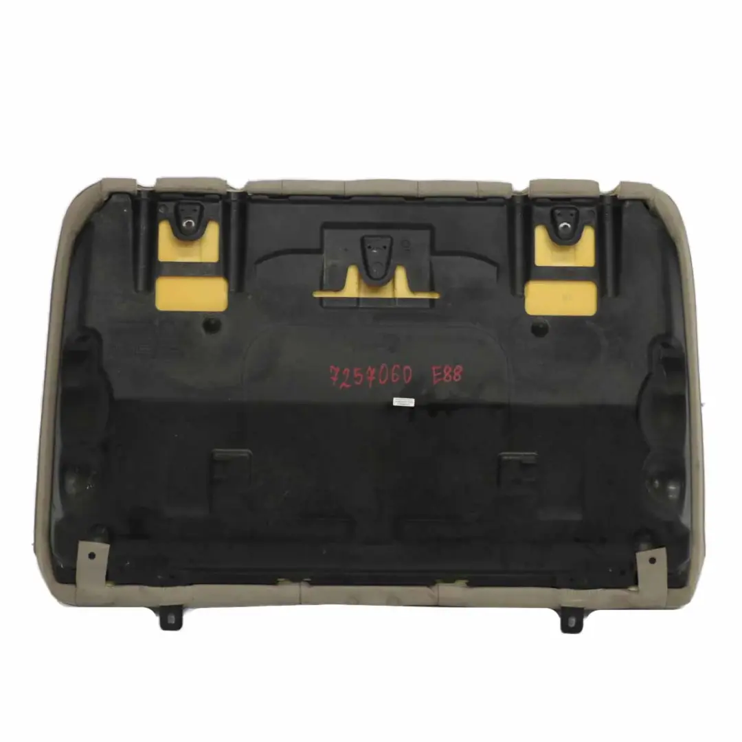Rücksitzlehne Cabrio Bezug Leder Boston Beige für BMW E88 mit Teilenummer 7257060 BMW E88 Rücksitzlehne Cabrio Bezug Leder Boston Beige - SKU 7257060 - Teilenummer 7257060