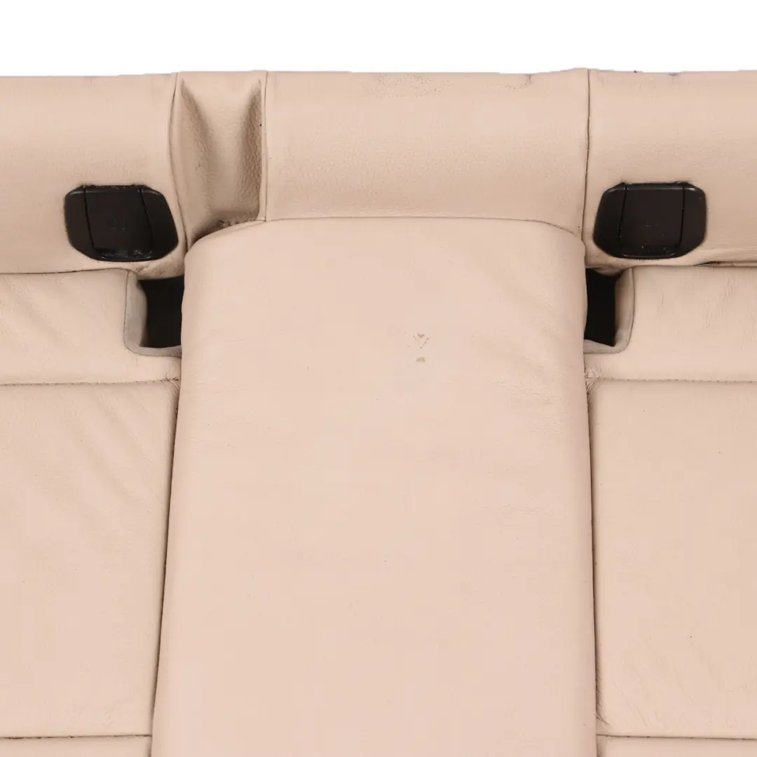 Asiento Trasero Sofá Base Banco Cuero Dakota Oyster para BMW E90 E91 LCI con número de pieza 7257088 BMW E90 E91 LCI Asiento Trasero Sofá Base Banco Cuero Dakota Oyster - SKU 7257088 - Número de pieza 7257088