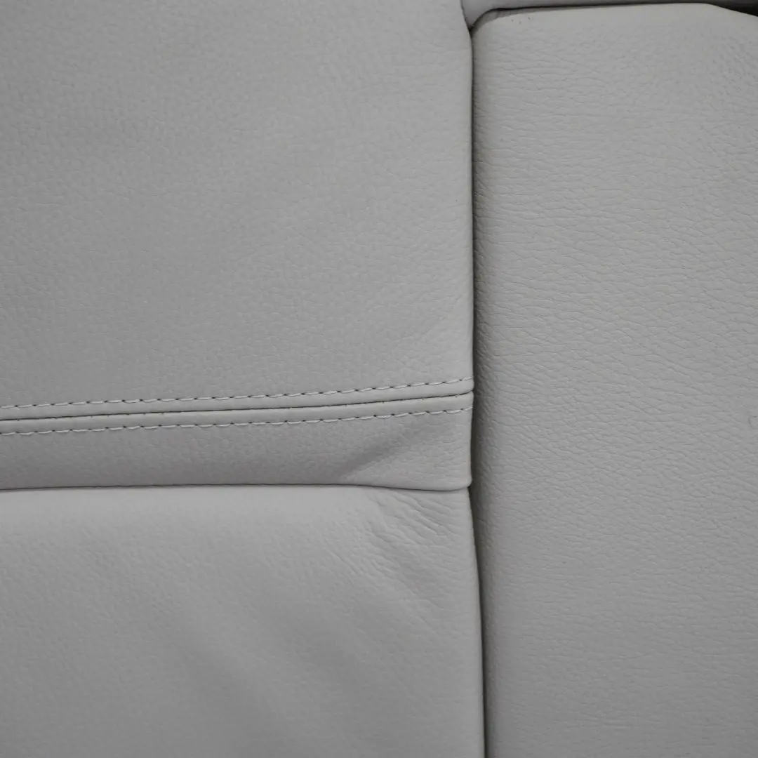 BMW E90 LCI Respaldo Asiento Trasero Funda Respaldo Cuero Dakota Oyster - SKU 7257091 - Número de pieza 7257091