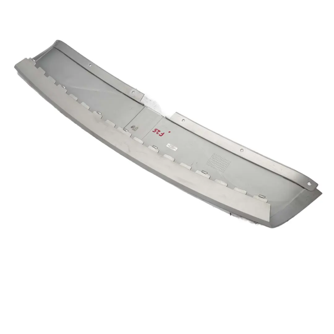 Couvercle De Pare-Chocs Avant Fixation Argentée X-Line pour BMW X3 F25 à propos du numéro de pièce 7258578 BMW X3 F25 Couvercle De Pare-Chocs Avant Fixation Argentée X-Line - SKU 7258578 - Numéro de pièce 7258578