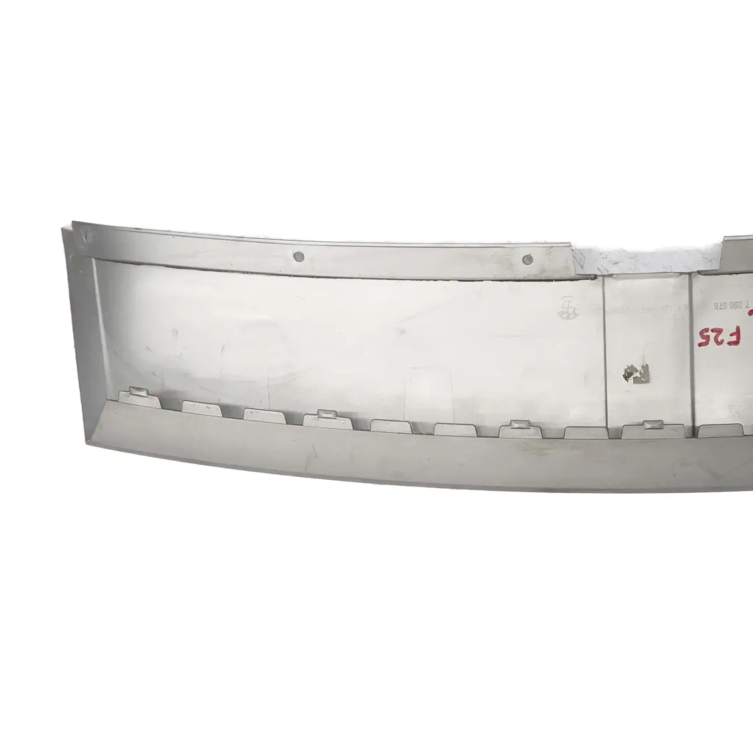Blende Abdeckung Vorne Stossfänger Befestigung Silber X-Line für BMW X3 F25 mit Teilenummer 7258578 BMW X3 F25 Blende Abdeckung Vorne Stossfänger Befestigung Silber X-Line - SKU 7258578 - Teilenummer 7258578