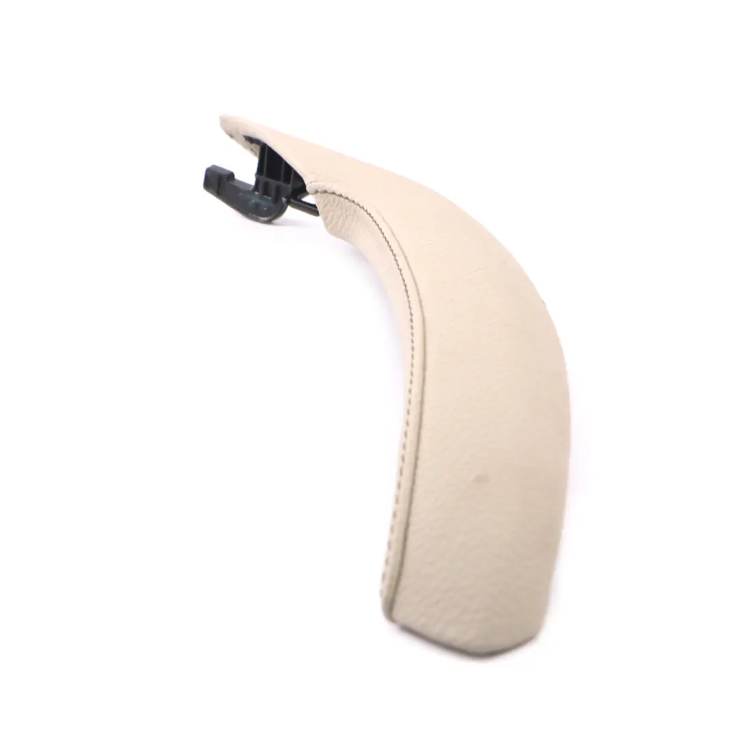 Puerta Tarjeta Interior Cubierta Agarre Derecho Cuero Nevada Oyster para BMW X3 F25 con número de pieza 7258792 BMW X3 F25 Puerta Tarjeta Interior Cubierta Agarre Derecho Cuero Nevada Oyster - SKU 7258792 - Número de pieza 7258792
