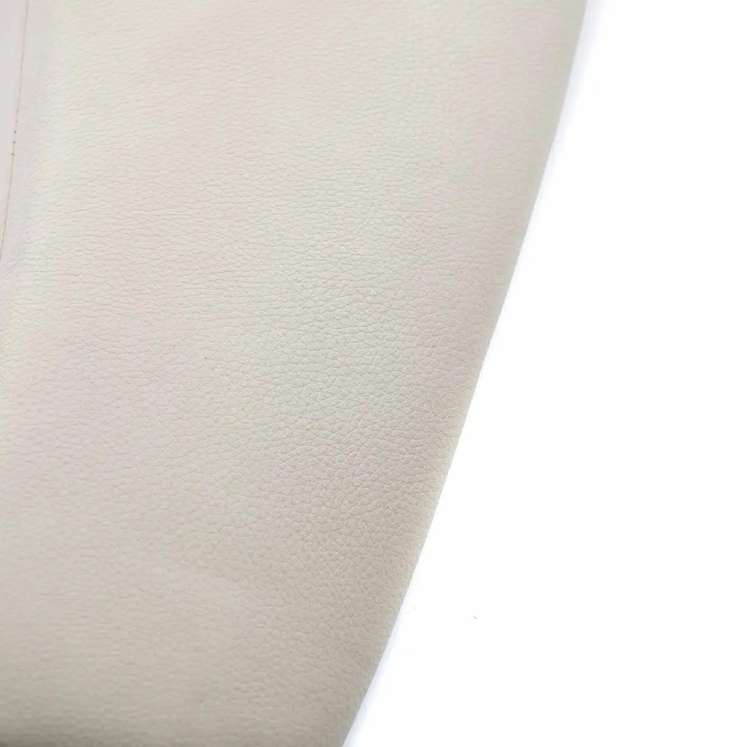 Seitenverkleidung Rücksitz rechts Leder Dakota Oyster für BMW E92 Coupe mit Teilenummer 7259160 BMW E92 Coupe Seitenverkleidung Rücksitz rechts Leder Dakota Oyster - SKU 7259160 - Teilenummer 7259160