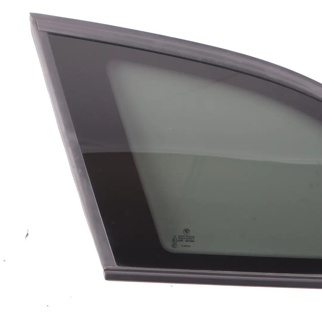Fenêtre arrière gauche Fenêtre latérale noire AS3 Verre teinté pour BMW F31 Touring à propos du numéro de pièce 7259247 BMW F31 Touring Fenêtre arrière gauche Fenêtre latérale noire AS3 Verre teinté - SKU 7259247-1 - Numéro de pièce 7259247