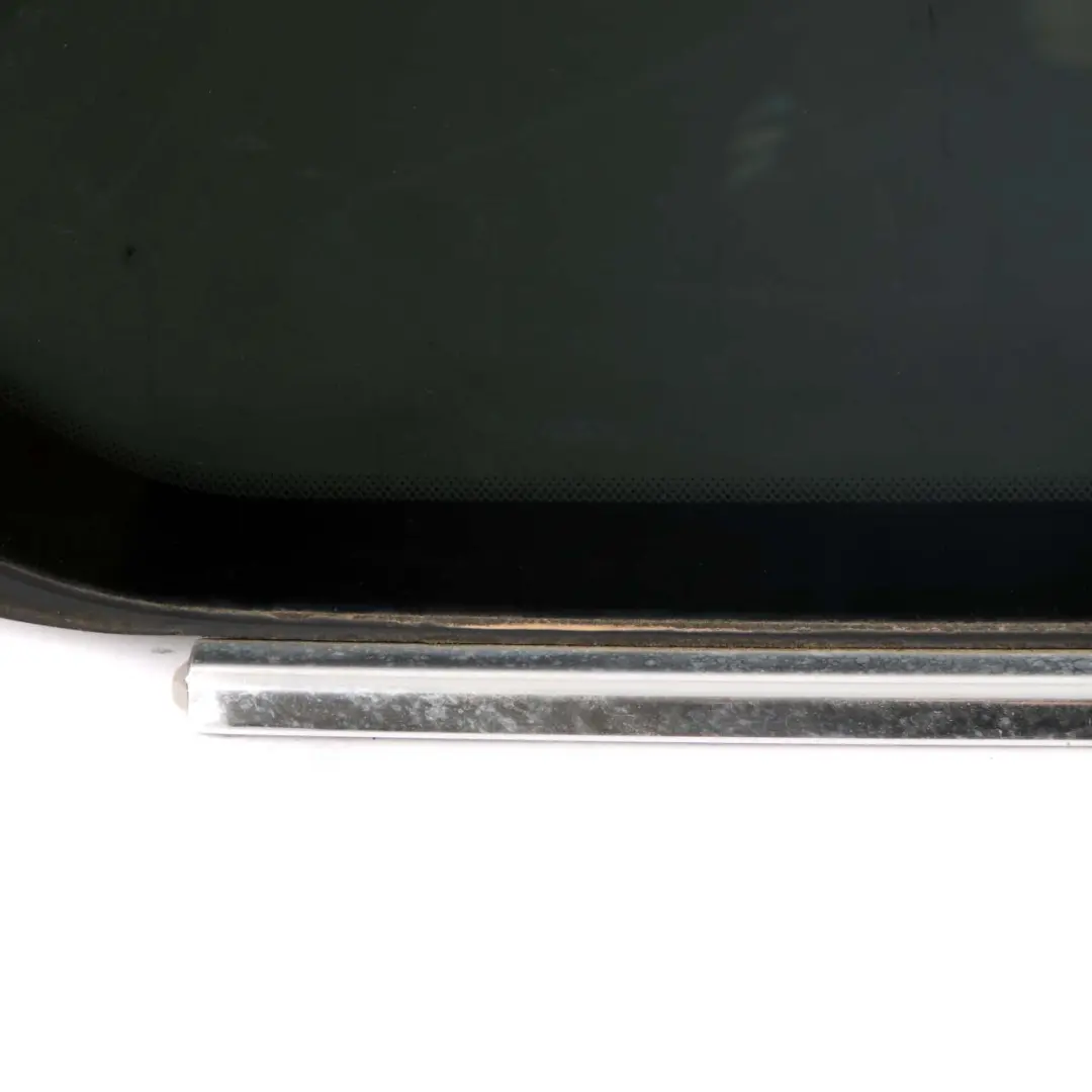 Trasera Derecha Ventana Lateral Negro AS3 Tintado Tira Cromo para BMW F31 Touring con número de pieza 7259248 BMW F31 Touring Trasera Derecha Ventana Lateral Negro AS3 Tintado Tira Cromo - SKU 7259248 - Número de pieza 7259248