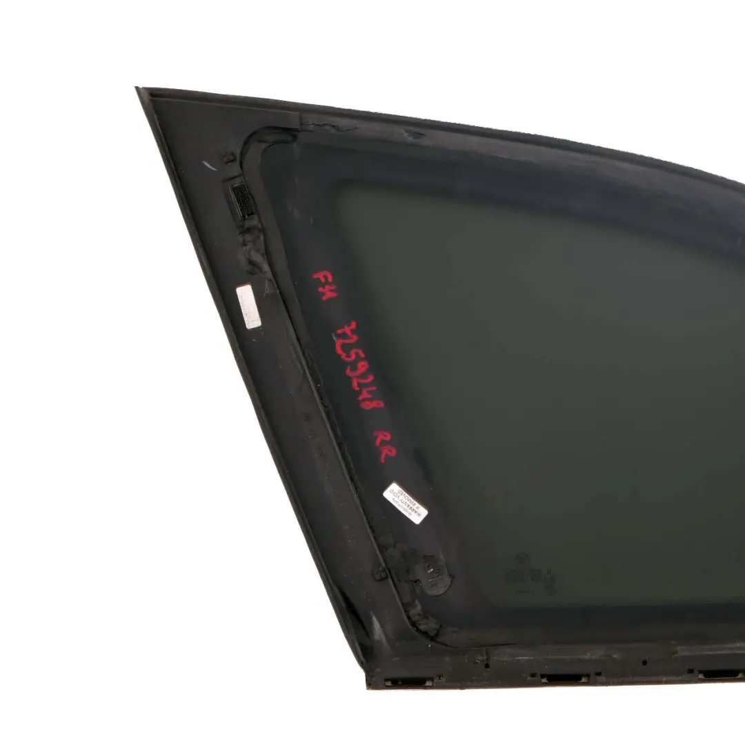 Vitre Latérale Arrière Droite Touring Teinté Noir AS3 Bande Chromée pour BMW F31 à propos du numéro de pièce 7259248 BMW F31 Vitre Latérale Arrière Droite Touring Teinté Noir AS3 Bande Chromée - SKU 7259248 - Numéro de pièce 7259248