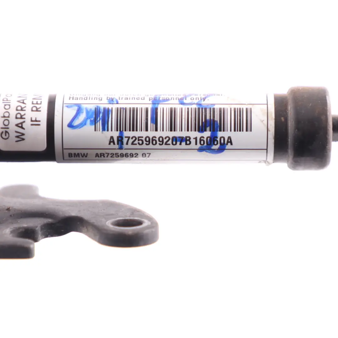 Siłownik Maski Prawy Ochrona Pieszych do BMW F22 F23 F34 F82 o numerze 7259692 BMW F22 F23 F34 F82 Siłownik Maski Prawy Ochrona Pieszych - SKU 7259692-2 - Numer Części 7259692