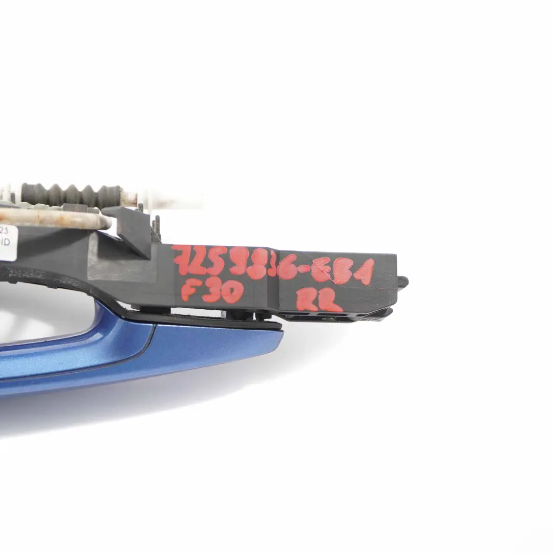 Maniglia porta BMW F30 F31 posteriore diritto esterna Estoril Blu Metallic B45 per con numero di parte 7259836 Maniglia porta BMW F30 F31 posteriore diritto esterna Estoril Blu Metallic B45 - SKU 7259836-EB1 - Numero di parte 7259836