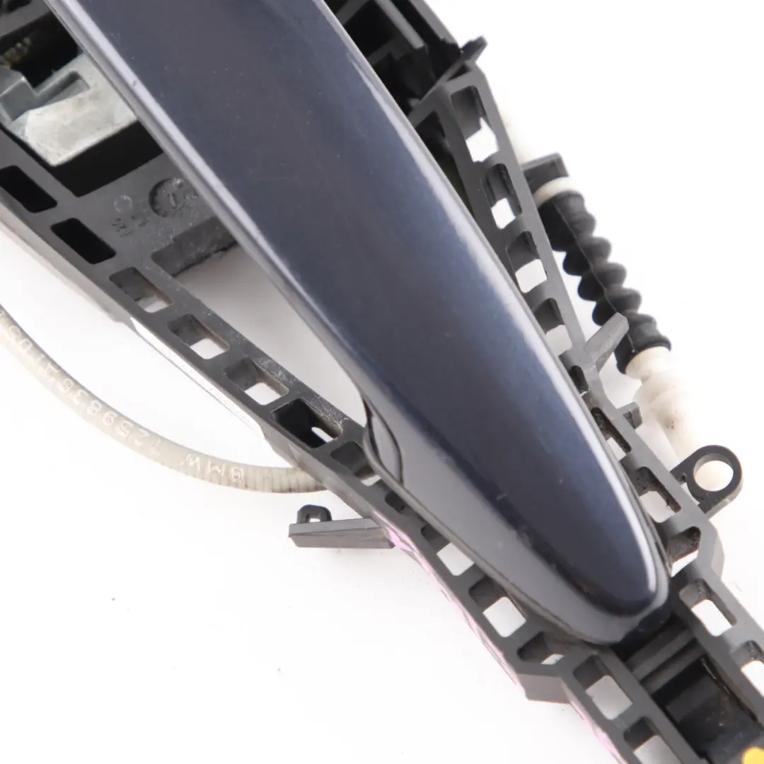  Poignée de porte BMW F30 F31 arrière gauche Prise extérieure Brillant Blue - A89 - SKU 7259836-IBB1 - Numéro de pièce 7259836