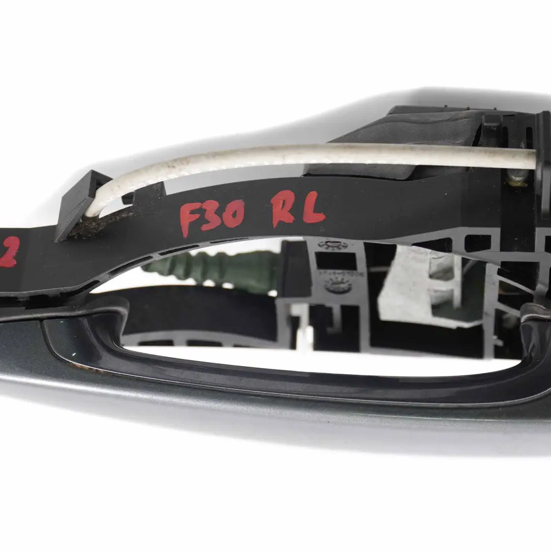 Türgriff BMW F30 F31 Hinten Links Außen Mineralgrau Grau Metallic - B39 für mit Teilenummer 7259836 Türgriff BMW F30 F31 Hinten Links Außen Mineralgrau Grau Metallic - B39 - SKU 7259836-MG2 - Teilenummer 7259836