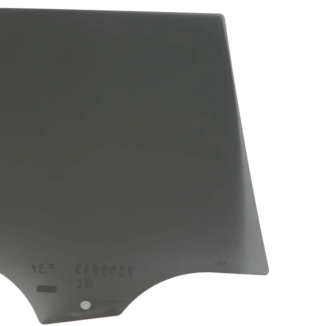 Vitrage de la porte arriere gauche noir pour BMW F31 LCI à propos du numéro de pièce 7259843 BMW F31 LCI Vitrage de la porte arriere gauche noir - SKU 7259843 - Numéro de pièce 7259843