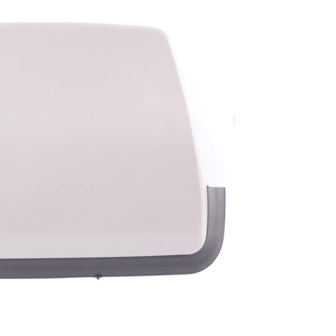 Feu De Freinage Arrière Troisième Feu Stop Couvercle Gris pour BMW F30 à propos du numéro de pièce 7259855 BMW F30 Feu De Freinage Arrière Troisième Feu Stop Couvercle Gris - SKU 7259855-2 - Numéro de pièce 7259855