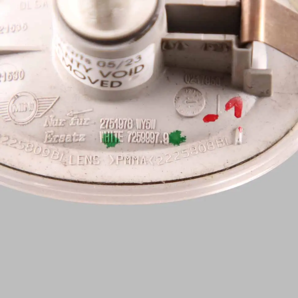 Vordere Seite Marker Blinkleuchte Lampe Weiß für Mini R55 R56 R57 LCI mit Teilenummer 7259997 Mini R55 R56 R57 LCI Vordere Seite Marker Blinkleuchte Lampe Weiß - SKU 7259997-1 - Teilenummer 7259997