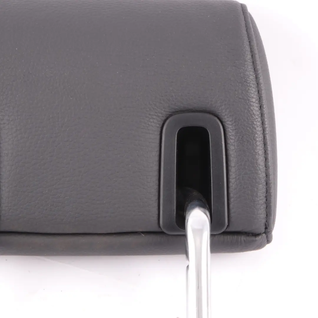 Asiento Reposacabezas Trasero Central Cuero Dakota Negro para BMW F10 F11 con número de pieza 7260335 BMW F10 F11 Asiento Reposacabezas Trasero Central Cuero Dakota Negro - SKU 7260335 - Número de pieza 7260335