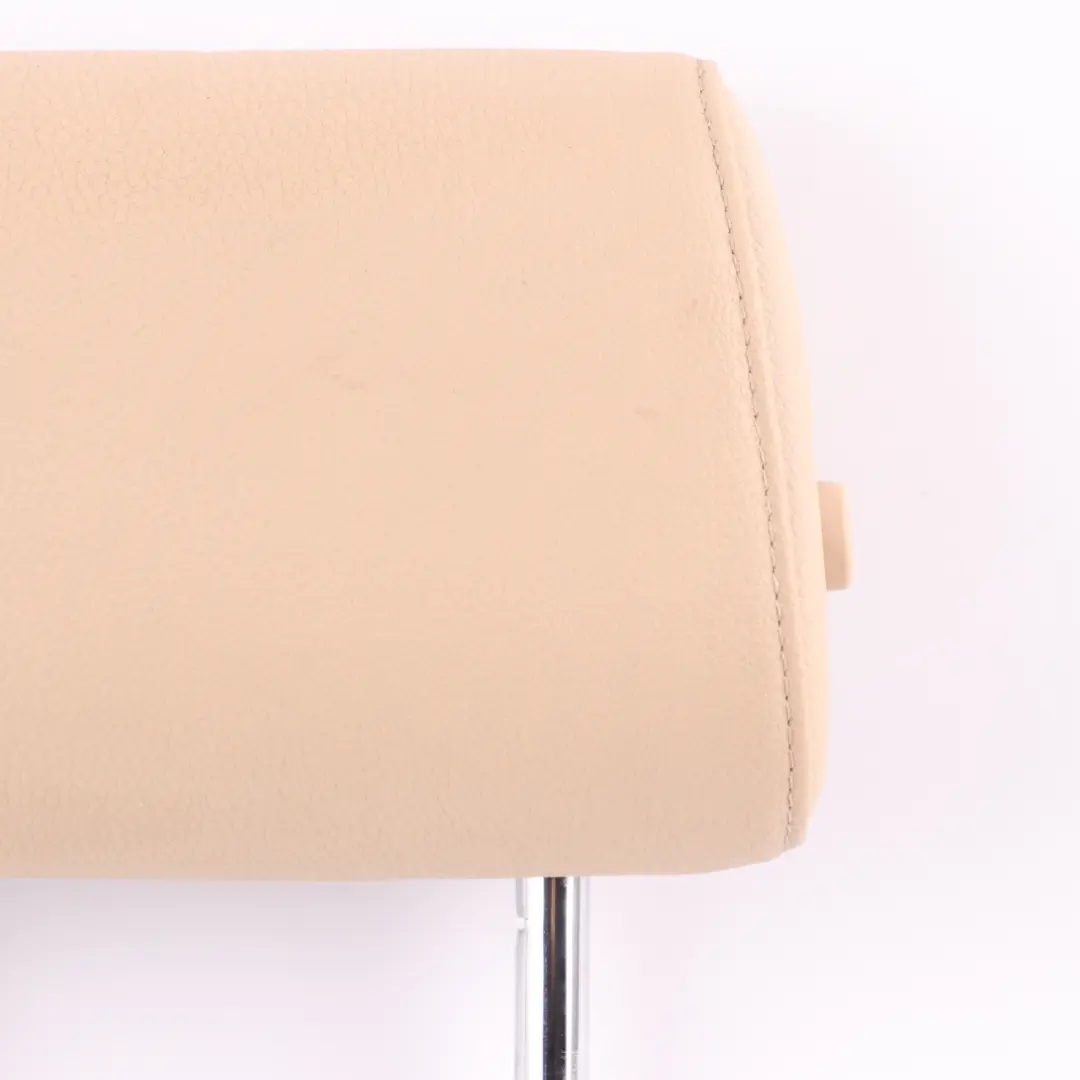 Poggiatesta posteriore Sedile centrale in pelle Dakota Beige per BMW F10 F11 con numero di parte 7260336 BMW F10 F11 Poggiatesta posteriore Sedile centrale in pelle Dakota Beige - SKU 7260336 - Numero di parte 7260336