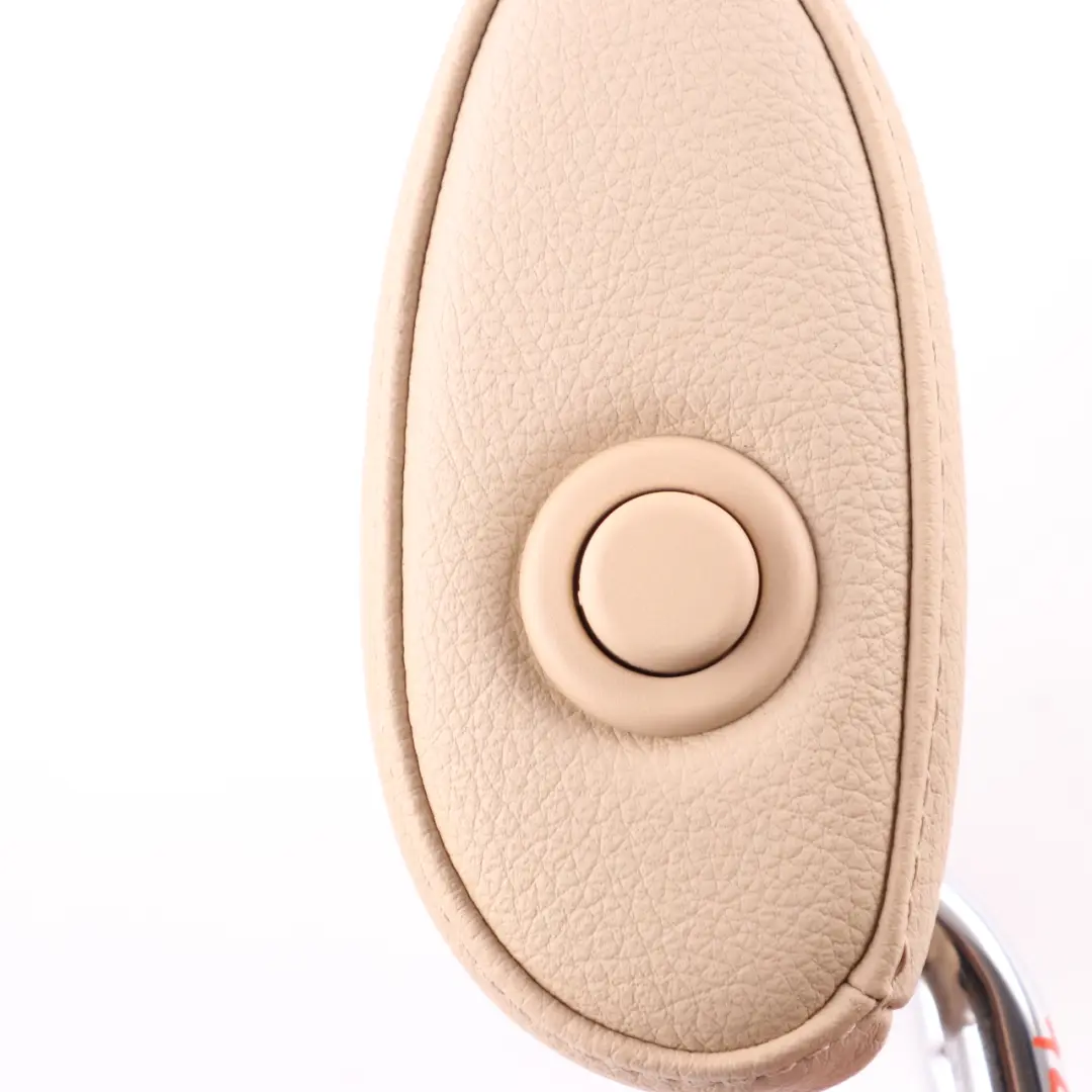Poggiatesta posteriore Sedile centrale in pelle Dakota Beige per BMW F10 F11 con numero di parte 7260336 BMW F10 F11 Poggiatesta posteriore Sedile centrale in pelle Dakota Beige - SKU 7260336 - Numero di parte 7260336