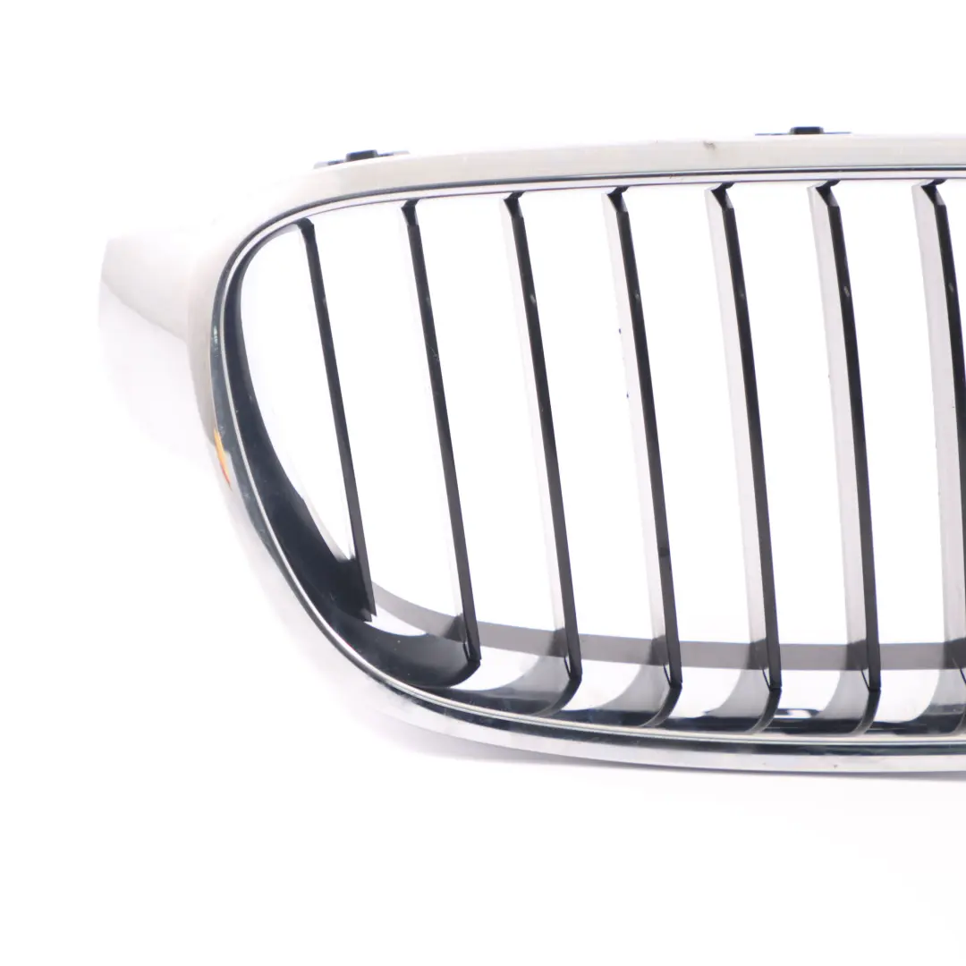 parachoques delantero parrilla deportiva marco derecho cromo para BMW F30 F31 con número de pieza 7260498 BMW F30 F31 parachoques delantero parrilla deportiva marco derecho cromo - SKU 7260498-1 - Número de pieza 7260498