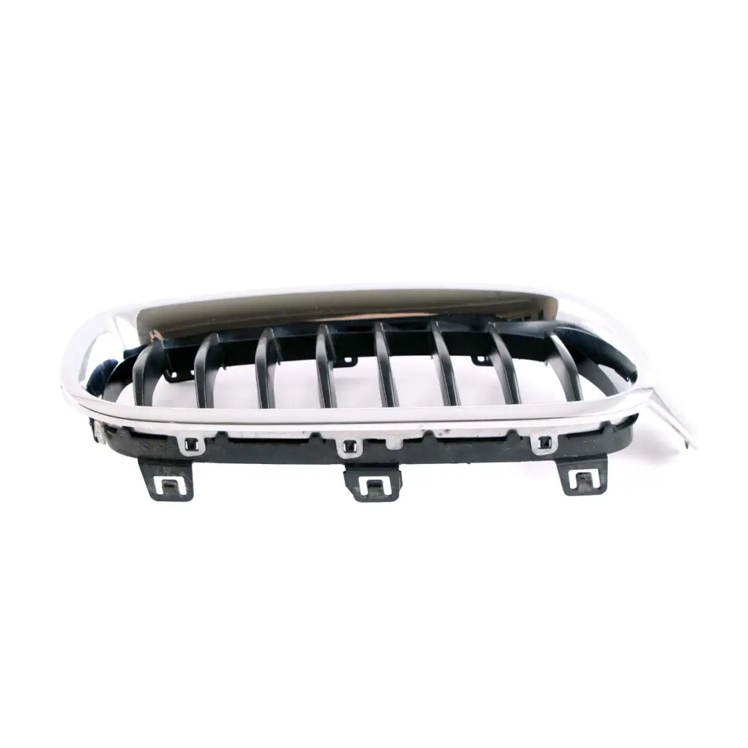 Front Bumper Grille Frame Right O/S Sport Chrome to BMW F30 F31 LCI with Part number 7260498 BMW F30 F31 LCI Front Bumper Grille Frame Right O/S Sport Chrome - SKU 7260498 - Part number 7260498